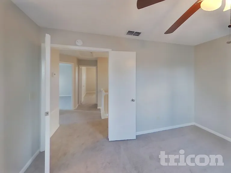 11011 Greenaire Dr — Photo 9