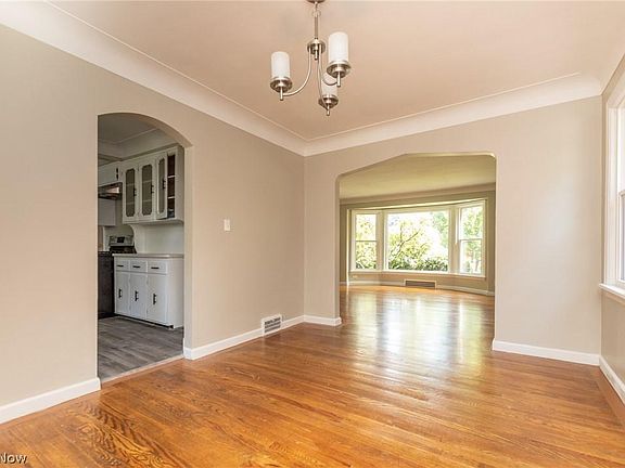 Dining room off the kitchen