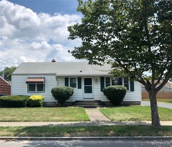 1243 90th St, Niagara Falls, NY, 14304