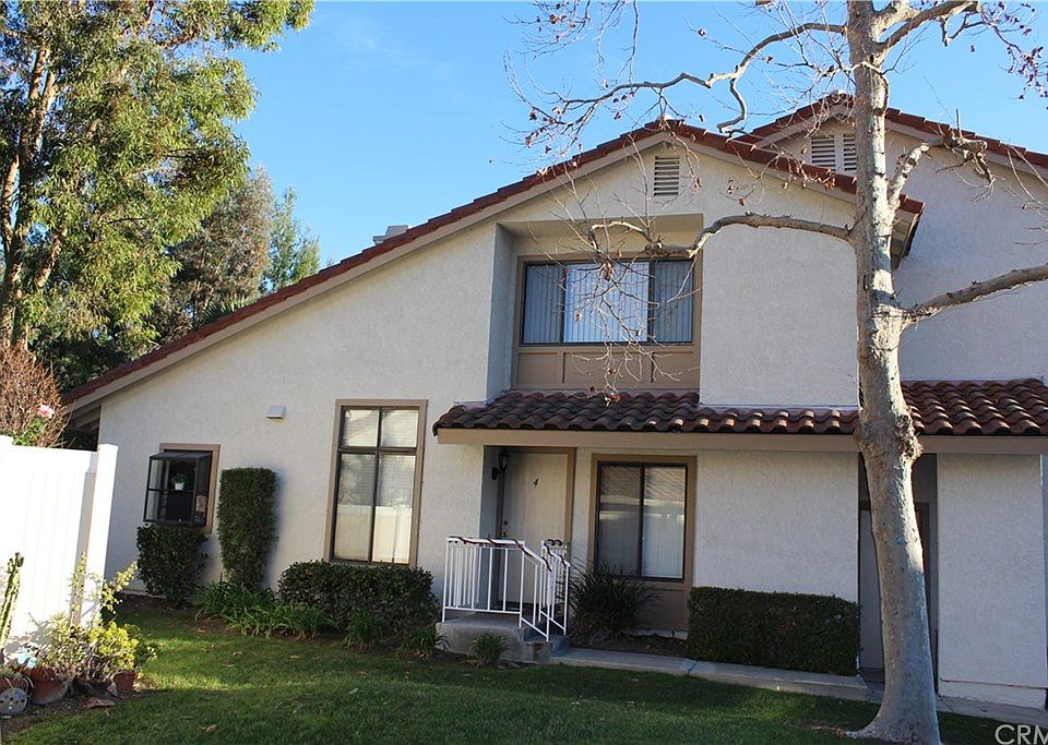 1st image of 23044 Paseo De Terrado Unit 4