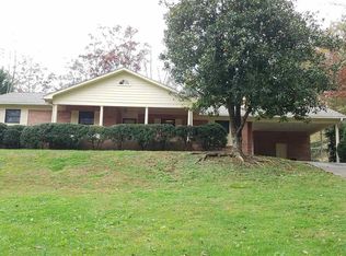 205 James Ave NW, Cleveland, TN 37311