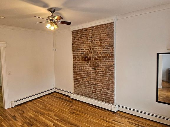 2nd image of 4110 Park Ave APT 3