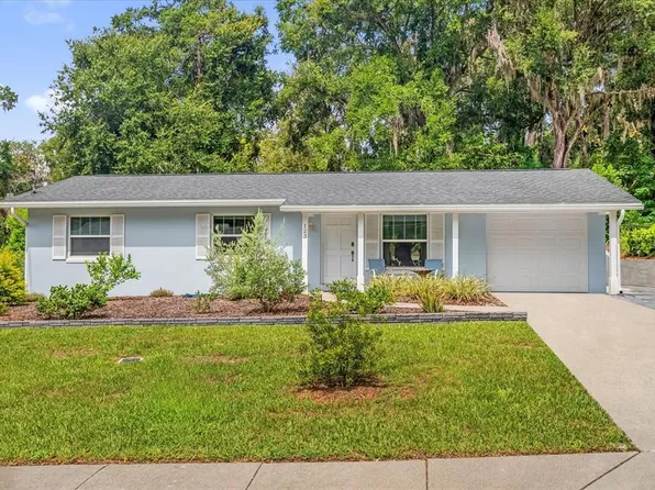 123 N Clayton St, Mount Dora, FL 32757