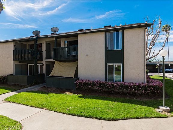 3rd image of 23278 Orange Ave APT 8