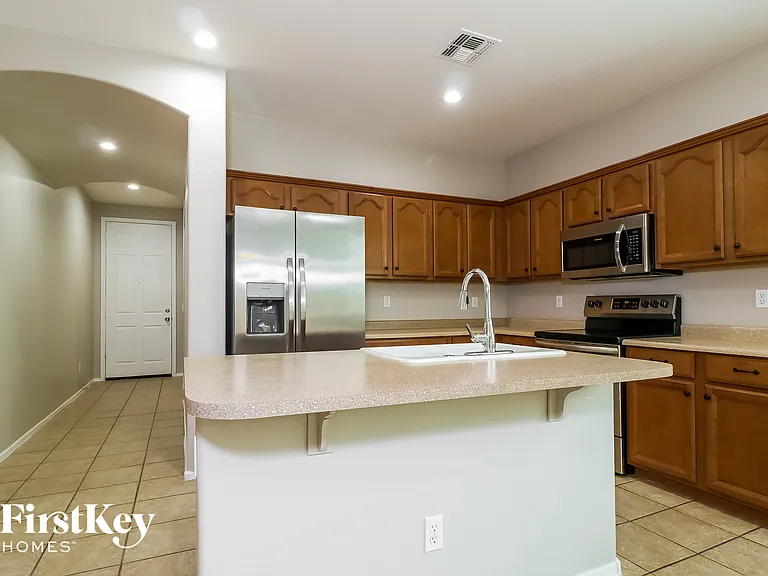15293 W Morning Glory St — Photo 6