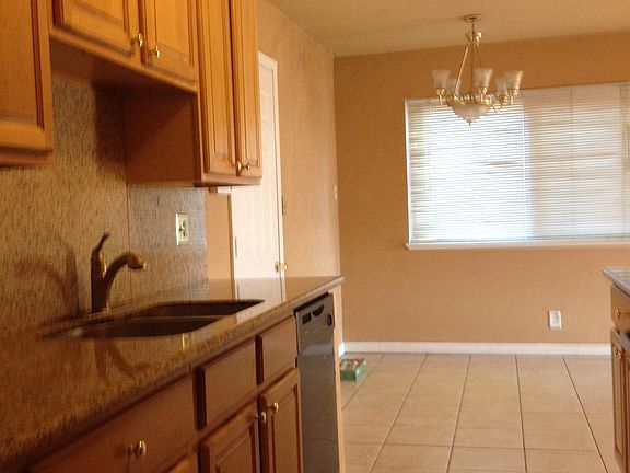 Kitchen Sink and Dinning