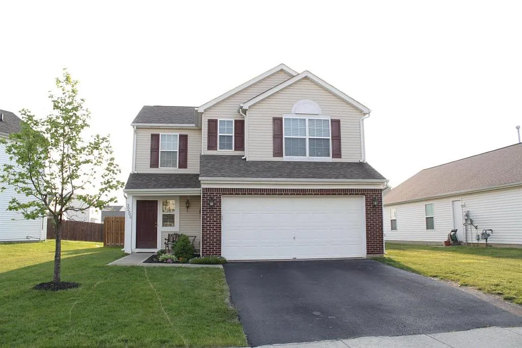 3253 Stoudt Pl photo 1