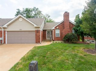5124 Kennerly Place Dr, Saint Louis, MO 63128