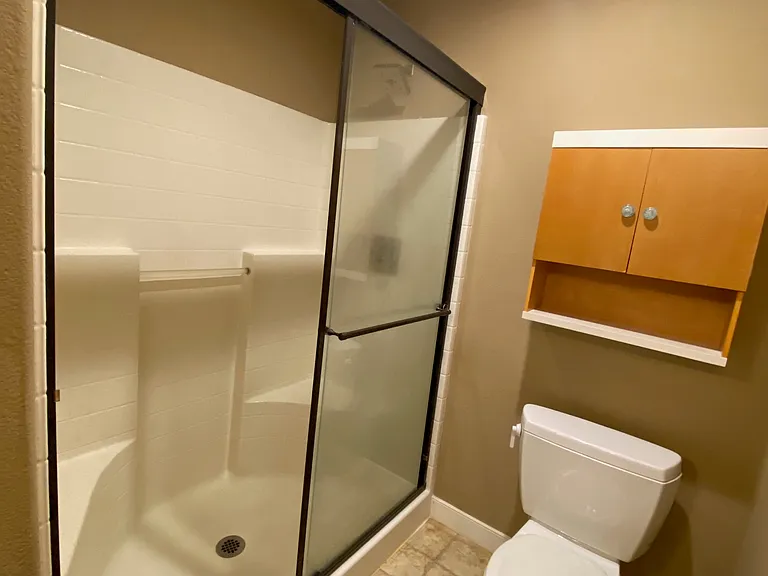 6211 NE Carillion Dr #207 — Photo 9