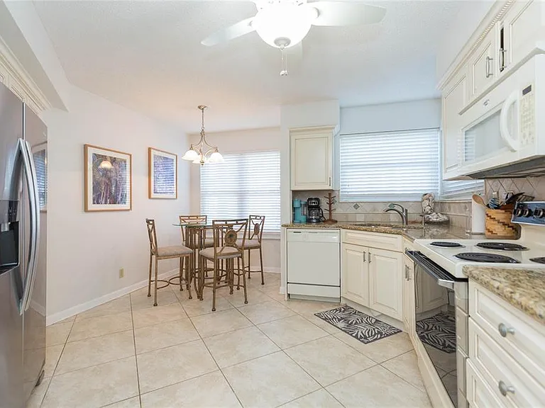 6080 Bahia Del Mar Cir #113 — Photo 10