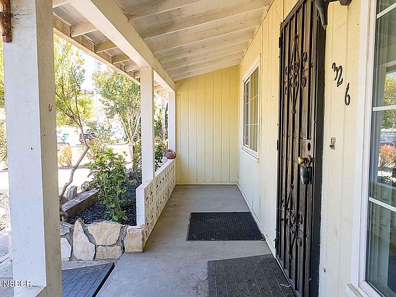 5th image of 326 S Ranch St