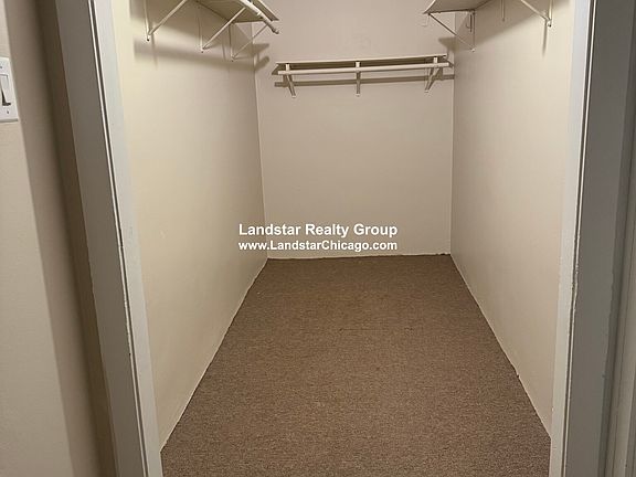 2nd image of 1454 Oak Ave #G