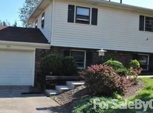 495 Plymouth Dr, Lexington, KY 40503