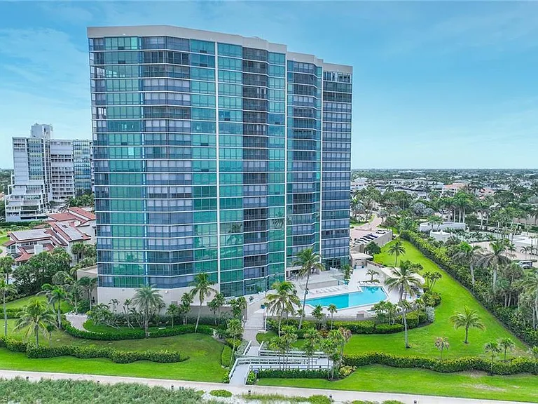 4651 Gulf Shore Blvd N #1106 — Photo 41