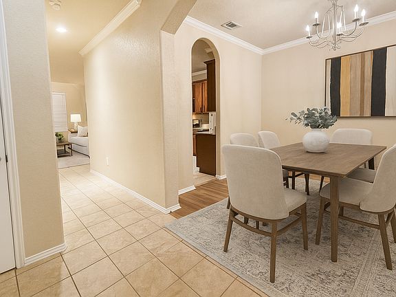 2nd image of 540 Wagon Wheel Way