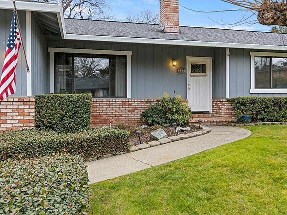 4th image of 2426 Giselman Street