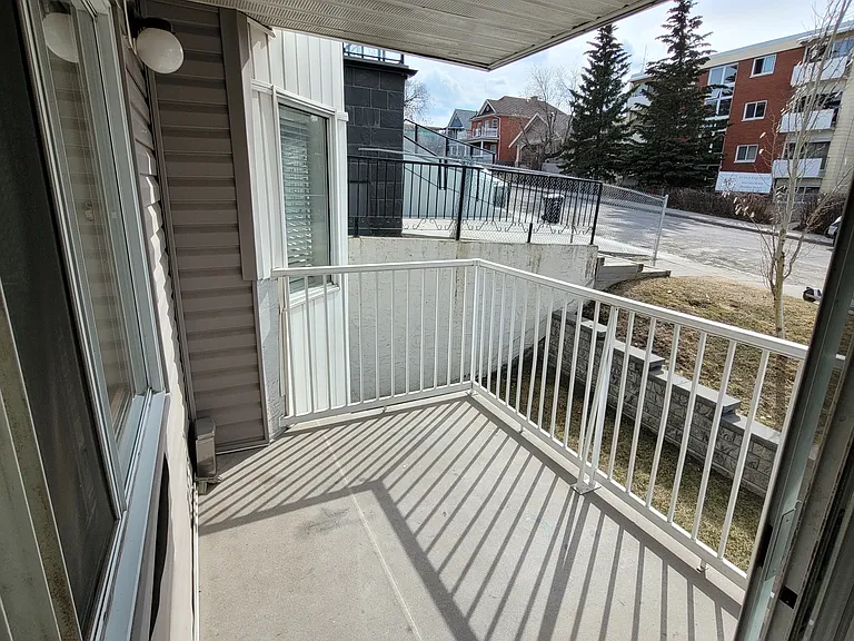 1919 17th Ave SW #307 — Photo 8