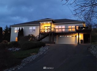 4787 E Hillcrest Dr, Pt Orchard, WA 98366