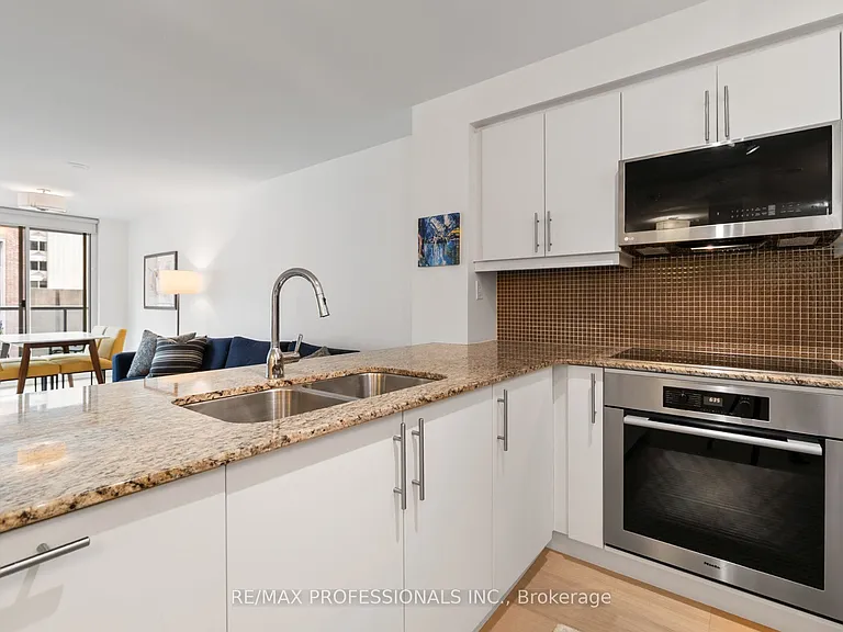 1 Bedford Rd #515 — Photo 15