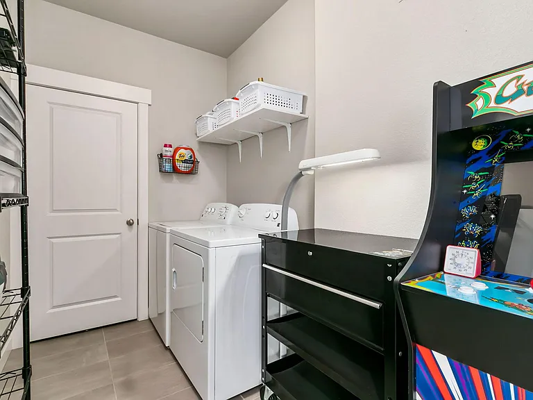 4116 S Park Dr — Photo 18
