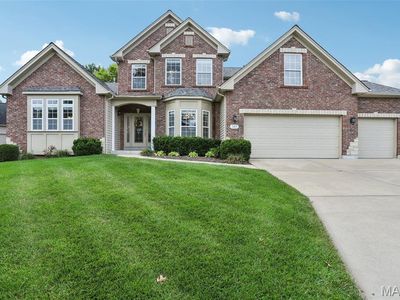 317 Ries Bend Rd, Ballwin, MO, 63021