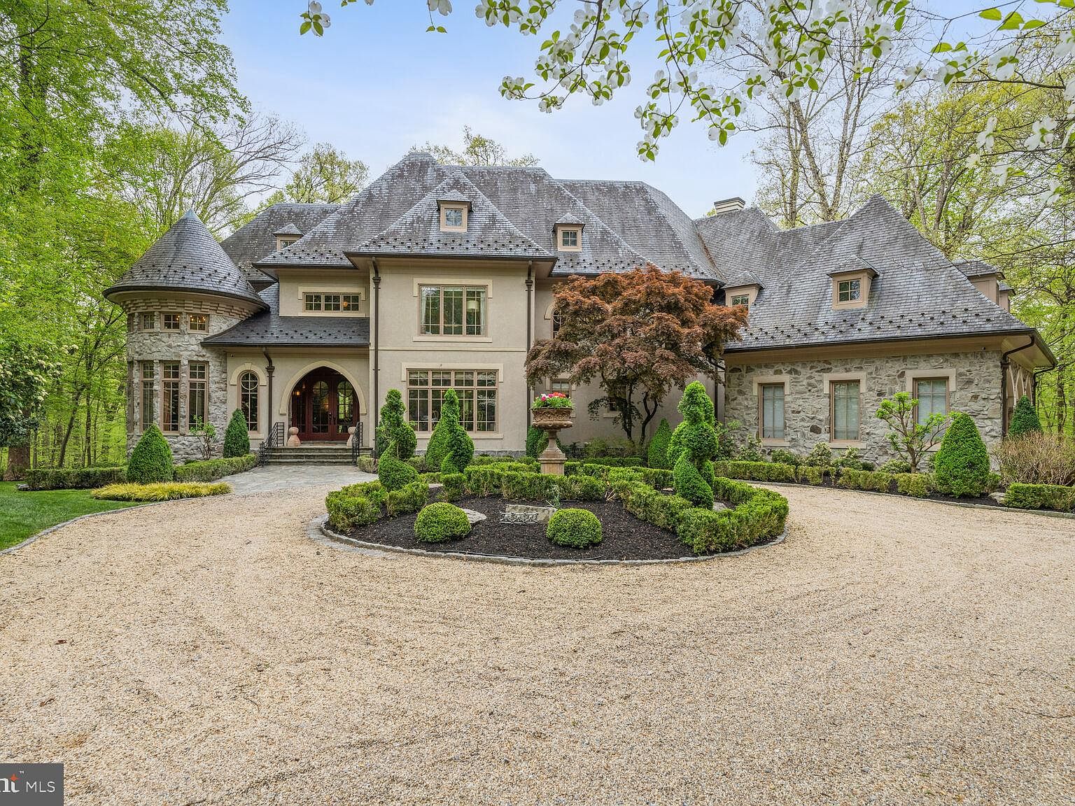 CQ3．ＤC 9906 Foxborough Cir, Rockville, MD 20850 | Redfin