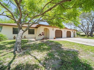 581 Michigan Ave, Englewood, FL 34223