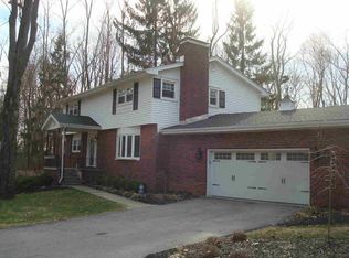 19 Hill And Hollow Rd, Hyde Park, NY 12538