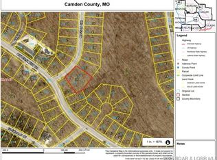 946 & 947 Nassau Cir, Lake Ozark, MO 65049