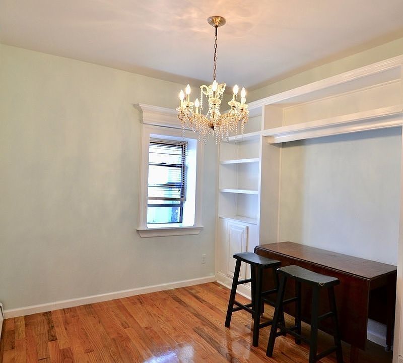 1st image of 15 Belvidere St #2F