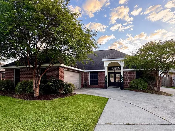 113 Tulip Dr, Houma, LA 70360