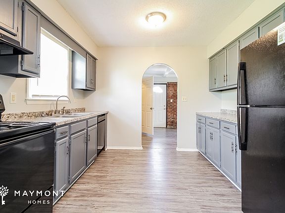 5th image of 103 Palamon St