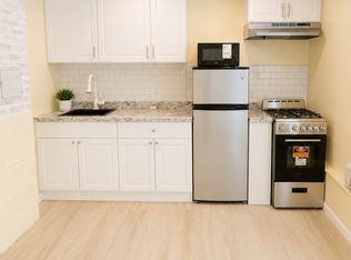 (Undisclosed Address), North Babylon, NY 11703