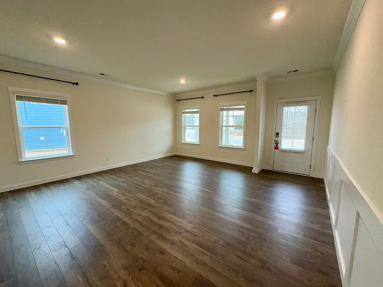 10811 Upland Dr — Photo 14