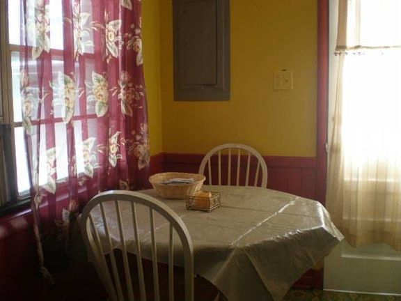 Eat in Kitchen