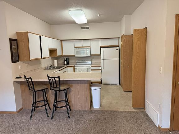 3rd image of 2888 Coral Ct APT 101