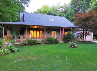 1383 Flanders Rd, Charlotte, MI 48813