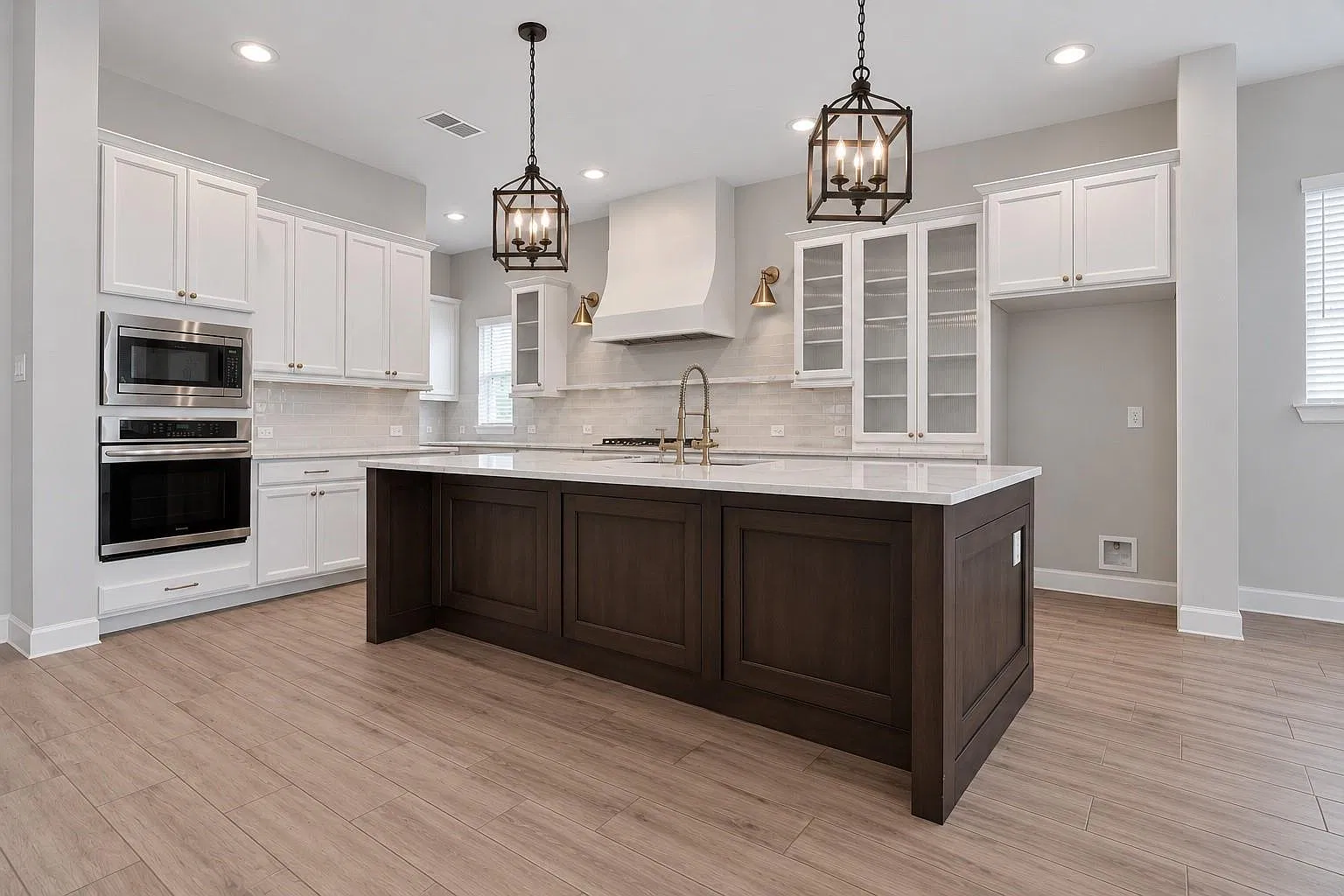 4 bed, 3.0 bath, 2868 sqft, $3,400 — Photo 3