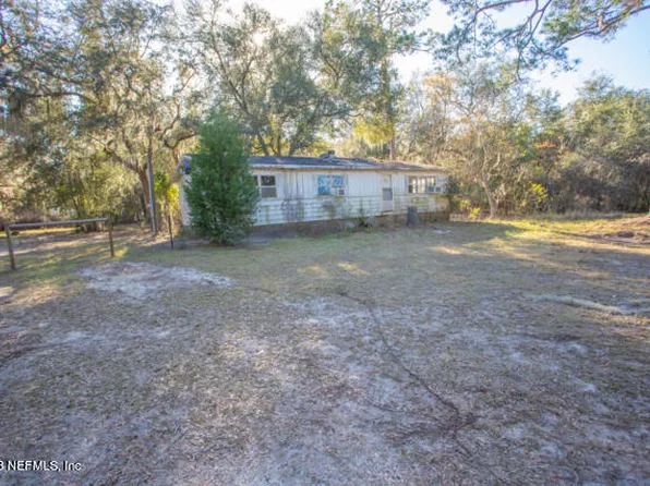 165 INDIAN LAKES Road, Hawthorne, FL 32640