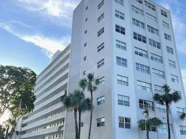 2555 NE 11th #209, Fort Lauderdale, FL 33304
