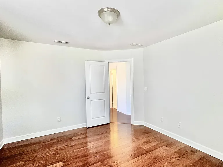 2401 Pecan Ridge Way — Photo 18
