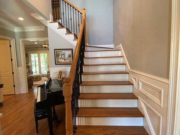 5th image of 125 Bald Cypress Ct