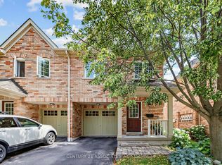 233 Duskywing Way #48, Oakville, ON L6L0C5