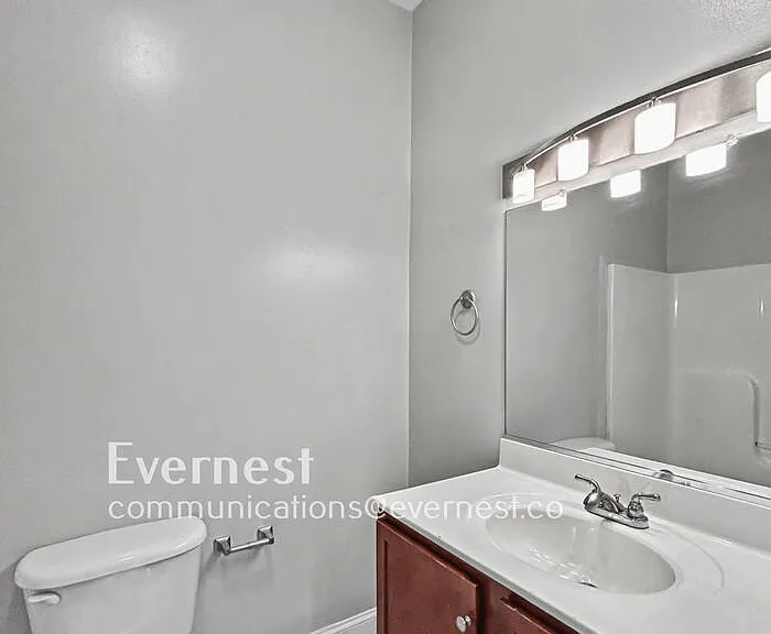 2418 E Franklin St #U104 — Photo 13