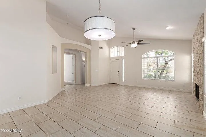 11838 E Carol Ave — Photo 6
