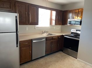 131 Laurel St #4, Manchester, NH 03103