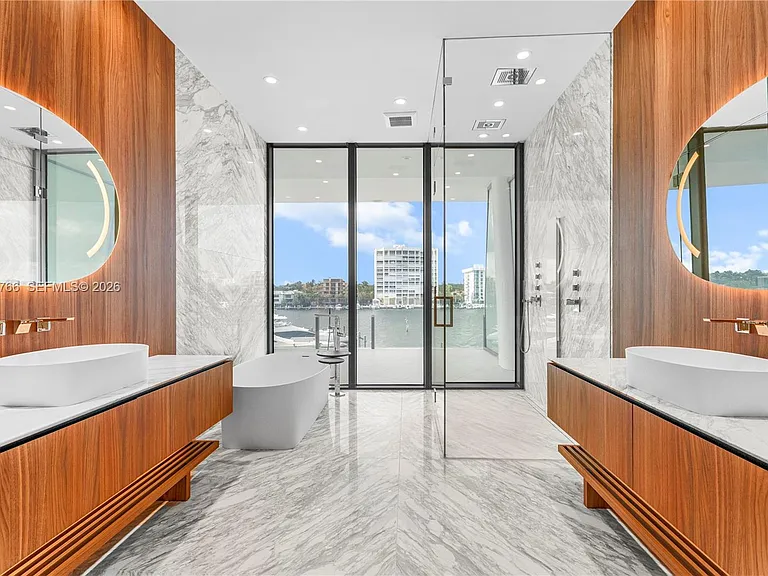 5 Grove Isle #S303 — Photo 17