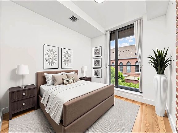 4th image of 193 Bedford Ave APT 3B