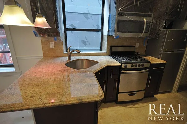 Rented by REAL New York | media 5