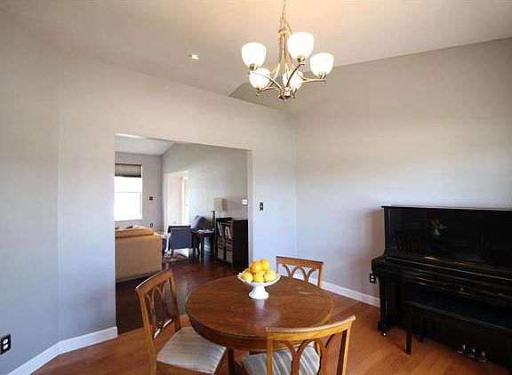 5th image of 223 Ashford Dr